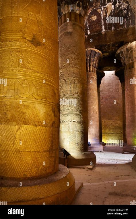 Egypt - Edfu, Temple of Horus, inside the temple Stock Photo - Alamy