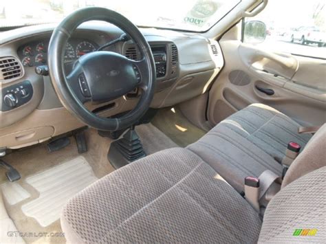 1997 Ford f150 interior