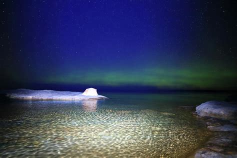 Aurora Borealis At Lake Superior Shore Photograph by Alex Nikitsin