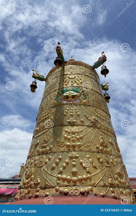 Golden Roof of a Lamasery in Tibet Stock Photo - Image of lama, potala: 33376692