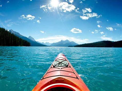 The 10 Best Kayaking Destinations in Canada – thinkingoftravel.com