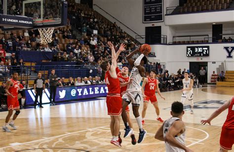 MEN'S BASKETBALL: Jarvis scores 34, Bulldogs rout Cornell ahead of ...