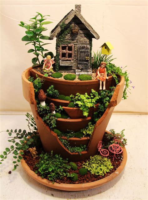 Quiet Corner:Fairy Garden in Container - Amazing Ideas - Quiet Corner