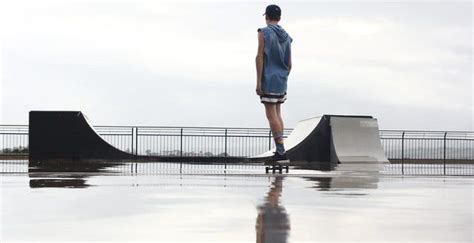 21 Best Skateboard Ramps and How to Make a Ramp at Home