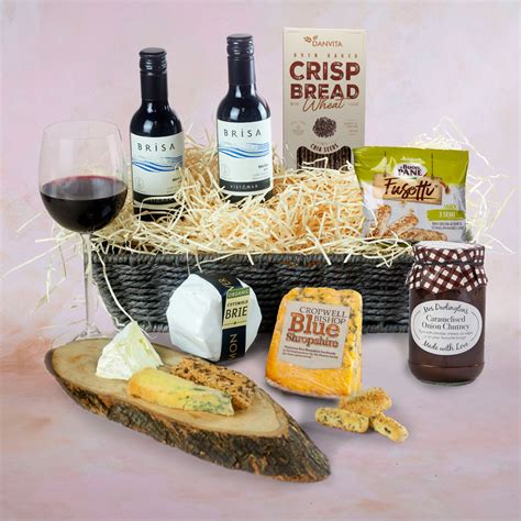 Cheese and Wine basket | HAY HAMPERS