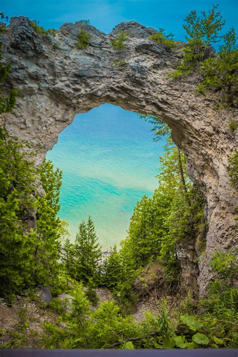 25 Fun Things To Do On Mackinac Island - The Amazing Beautiful Earth