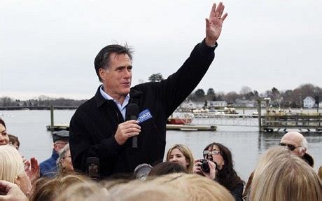 US election 2012: Mitt Romney holds slim lead in final Iowa poll, as Rick Santorum surges