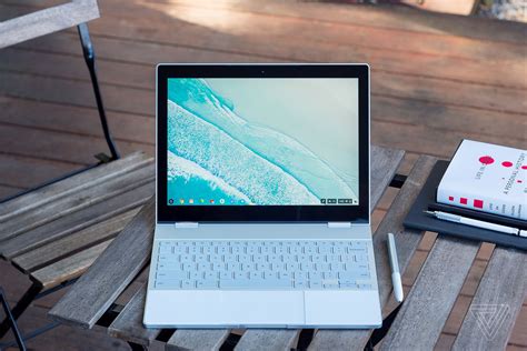 Google Pixelbook first look: a stunning $1,000 laptop - The Verge