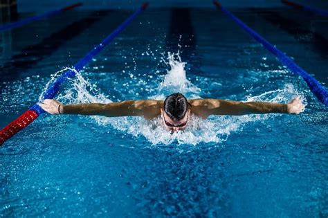 Learn 8 Different Swimming Styles, Strokes, & Techniques