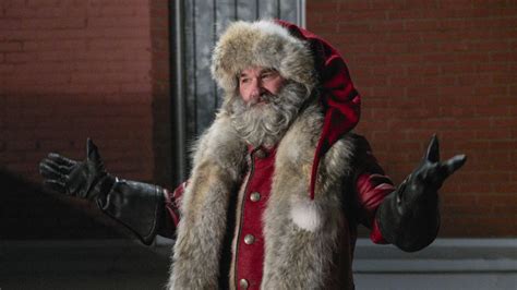 Kurt Russell Is a Hip New Santa in Netflix's 'The Christmas Chronicles'