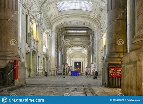 Italy Milan Central Station Early Deserted Morning Majestic ...