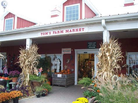 Front entrance to Tom's Farm Market - Huntley, Illinois | Flickr