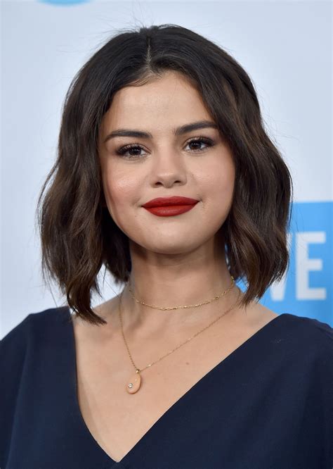 Selena Gomez Hairstyles to Screenshot If You're Trying to Level-Up Your ...