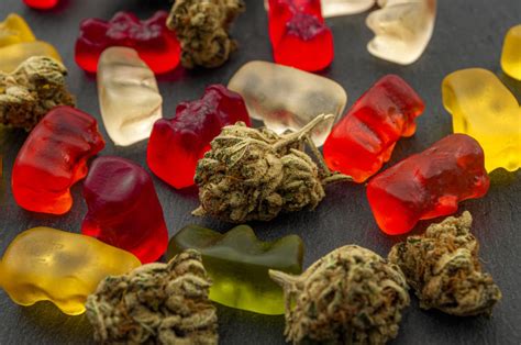 3 Reasons Why You Should Eat Cannabis Edibles | Sugar Jacks Edibles