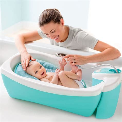 Baby Bathtubs For A Refreshing Bath Experience | Baby bath tub, Luxury baby, Baby tub