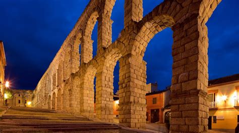 Visit Segovia Aqueduct in Segovia Old Town | Expedia