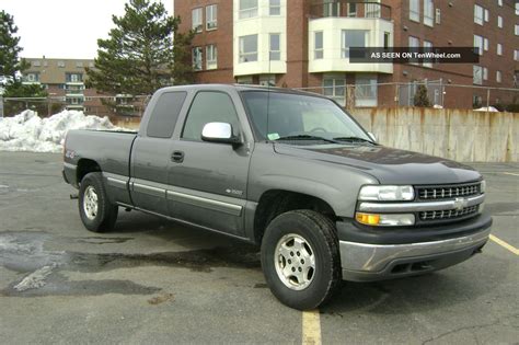 2002 Chevrolet Silverado 1500 Images