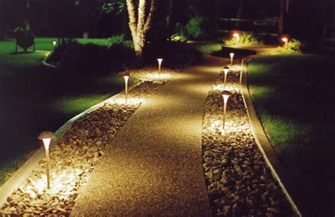 Five Pathway Lighting Ideas That Can't Miss