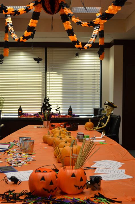 Halloween decorations for an office by #kidsposhparties #halloween # ...