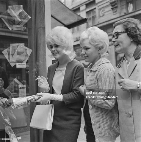 Viv Nicholson , who won the football pools with her husband, shopping... News Photo - Getty Images