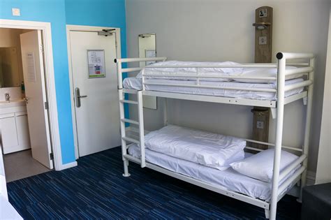 YHA Swanage bunk beds – Swanage.co.uk