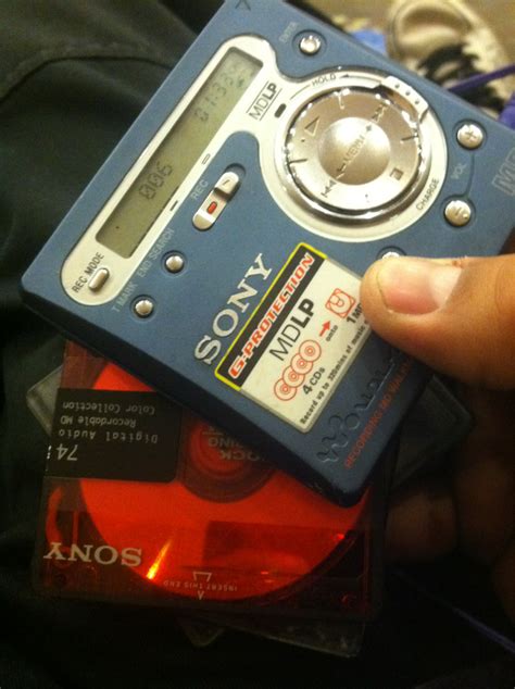 Isaiah83, Rocking the Sony minidisc player