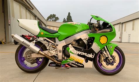 No Reserve – 1996 Kawasaki ZX-7R Race Bike – Iconic Motorbike Auctions