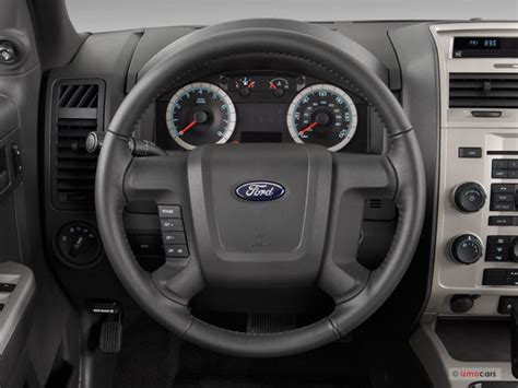 2011 Ford Escape: 14 Interior Photos | U.S. News