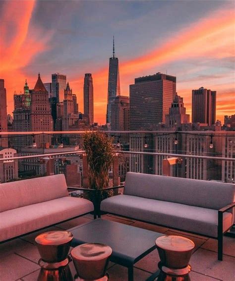 Rooftop view in NYC : CityPorn | New york sunset, Apartment view, Best rooftop bars