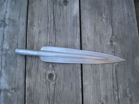 Andawenjige: Traditional Hunting Weapons Part I: Spears