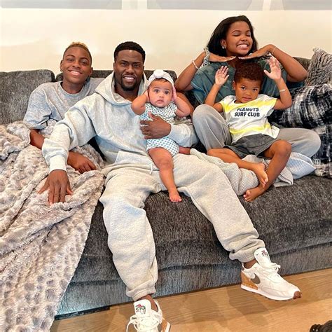 Kevin Hart Family Photos