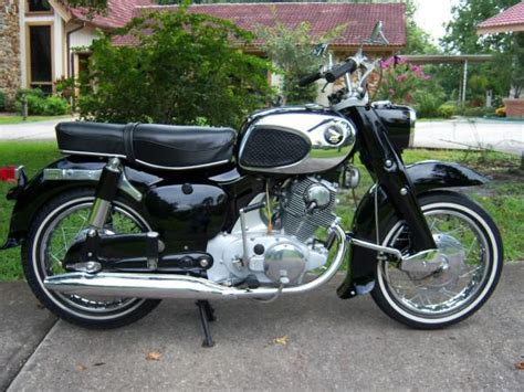 Buy 1966 Honda 305 Dream CA78 MINT! on 2040-motos