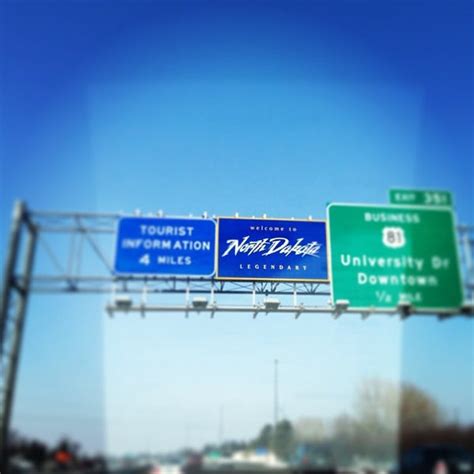 Photos at Minnesota / North Dakota State Line - Border Crossing in Fargo