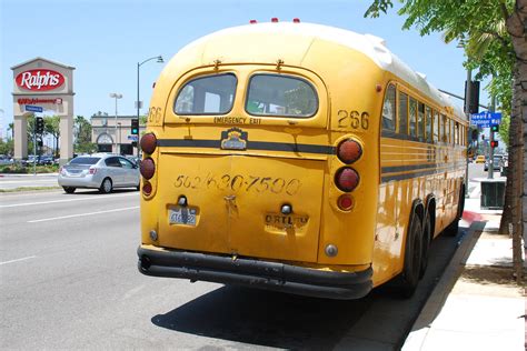 Crown Bus | Crown school bus in Westchester, Los Angeles. | So Cal Metro | Flickr