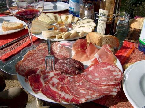 Tuscan Food and Wine | Visit Chianti