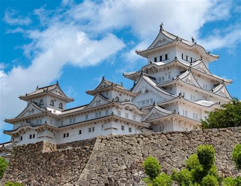 Many people’s favourite place to visit in Japan is Himeji Castle, Hyogo ...