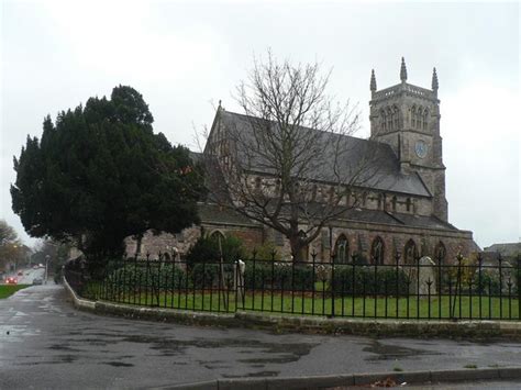 Alverstoke: parish church of St. Mary © Chris Downer :: Geograph Britain and Ireland