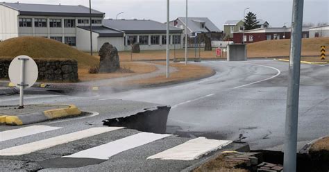 Icelanders Tremble in Fear of Volcanic Eruption as Earthquakes and Smoke Plume from Vent ...