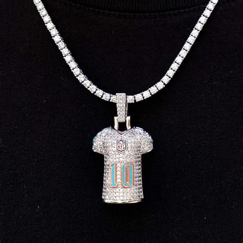 Miami Dolphins Tyreek Hill Jersey Pendant – The GLD Shop