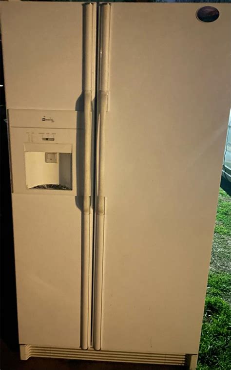 Maytag side by side fridge with ice maker for sale in Garland, TX - 5miles: Buy and Sell