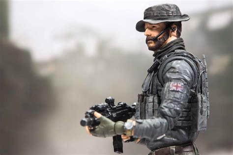 Call of Duty® Modern Warfare®: Add Captain Price to your Collectible ...