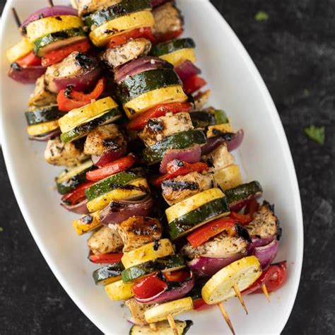 Grilled chicken kabob recipe - how to grill chicken kabobs