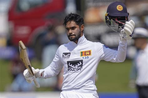 Dhananjaya de Silva brought up a steady ton | ESPNcricinfo.com