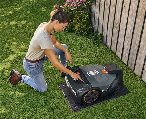 STIHL iMOW new robot lawn mower pricing unveiled - NotebookCheck.net News