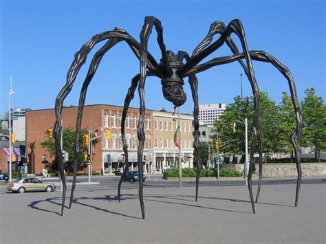 The Maman Statue, Ottawa