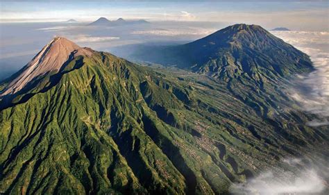 BUKIT BARISAN - THE TROPICAL RAINFOREST HERITAGE OF SUMATRA - Travelmarbles