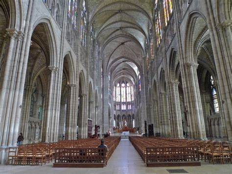 Basilique Saint-Denis : The Royal Necropolis of France | Must See ...