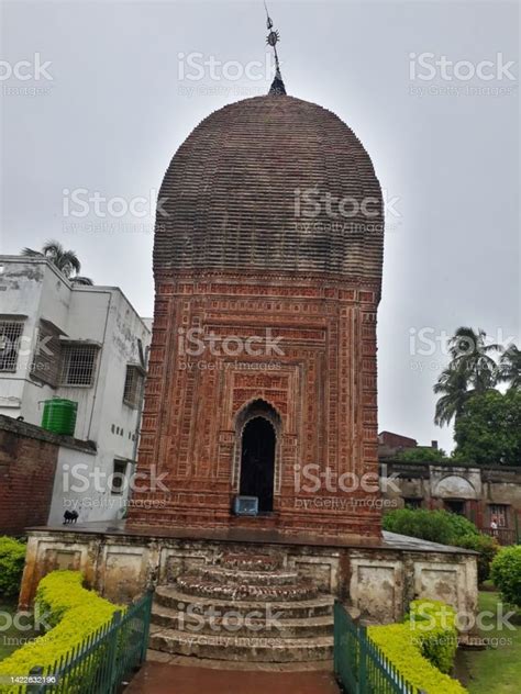 Shiva Temple In West Bengal Shiva Temple Stock Photo - Download Image ...