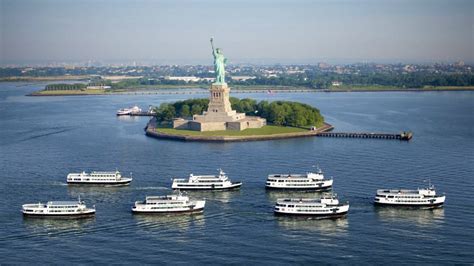 Statue of Liberty ferry tickets, prices, schedule, how & where to board