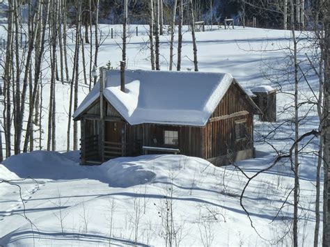 How To Build a 1000sqft Off Grid Cabin For $10k Including Land